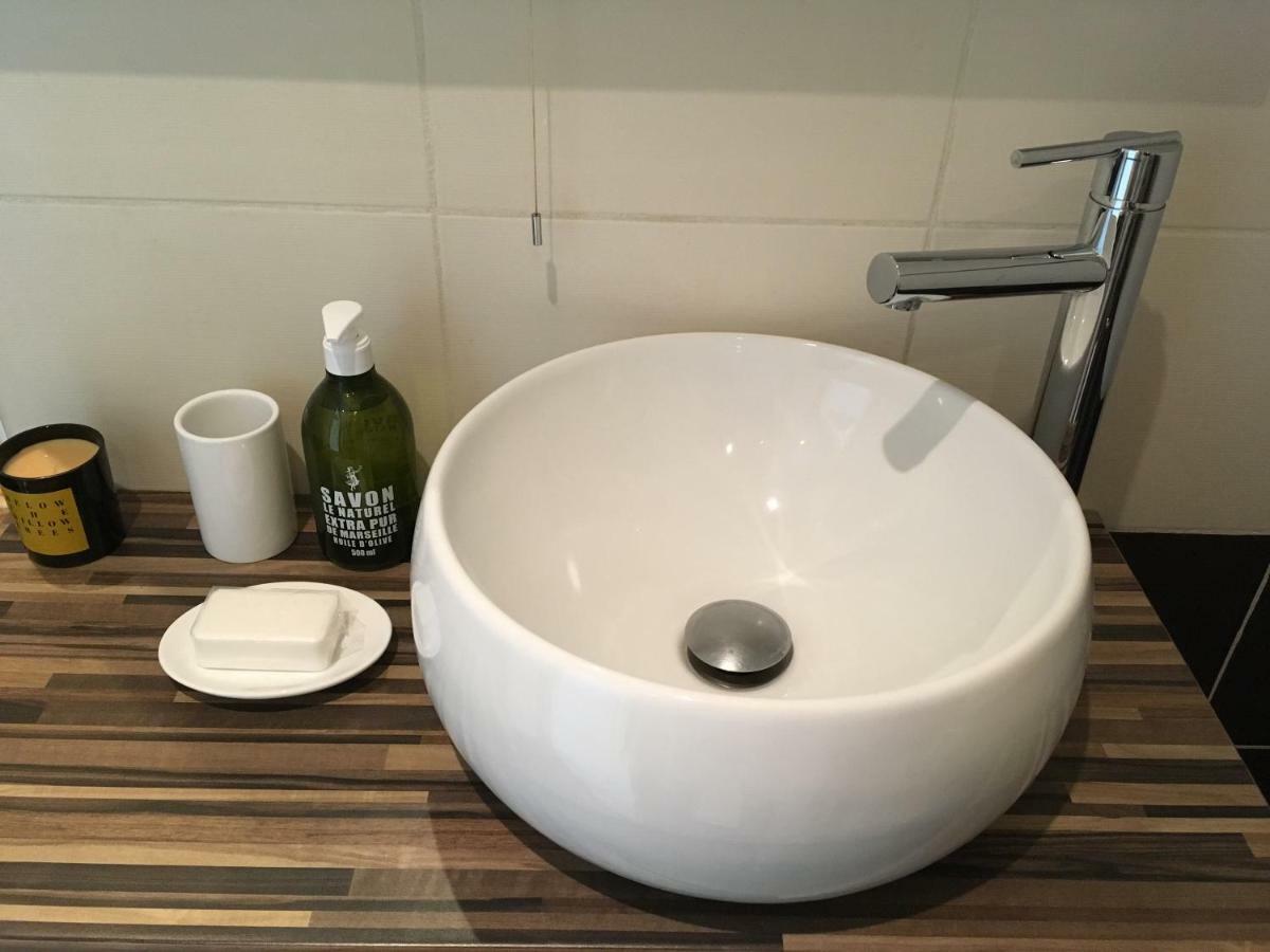 Cosy One-Bedroom Apartment -Stayinantibes- Le Cosy المظهر الخارجي الصورة
